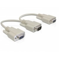 Delock Adapter VGA male - 2 x VGA female 20 cm, beige