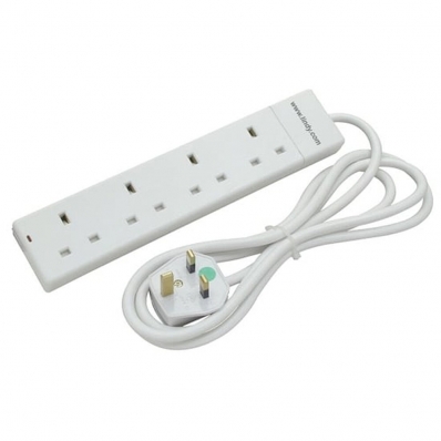 Lindy 5m 4-Way UK Mains Power Extension, White