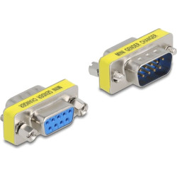 Delock Adapter Serial Sub-D 9 pin male > Sub-D 9 pin female – Port Saver